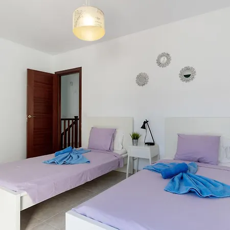 Casa Serena Playa Blanca